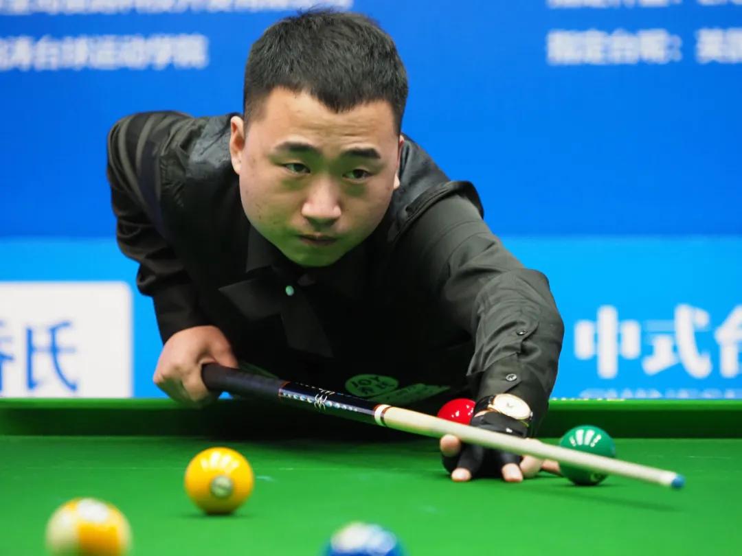 对阵多特蒙 对阵多特蒙