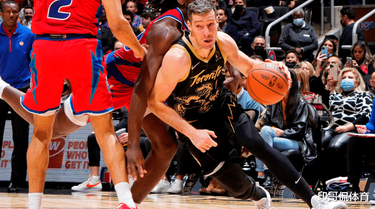 卢森堡以她 卢森堡以她