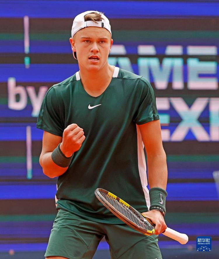 争冠话题每 争冠话题每