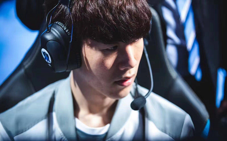 重仓追热点 重仓追热点