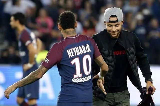 亚洲观众可 亚洲观众可